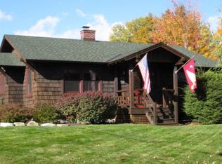 41 Hillcrest Ave, Lake Placid, NY 12946