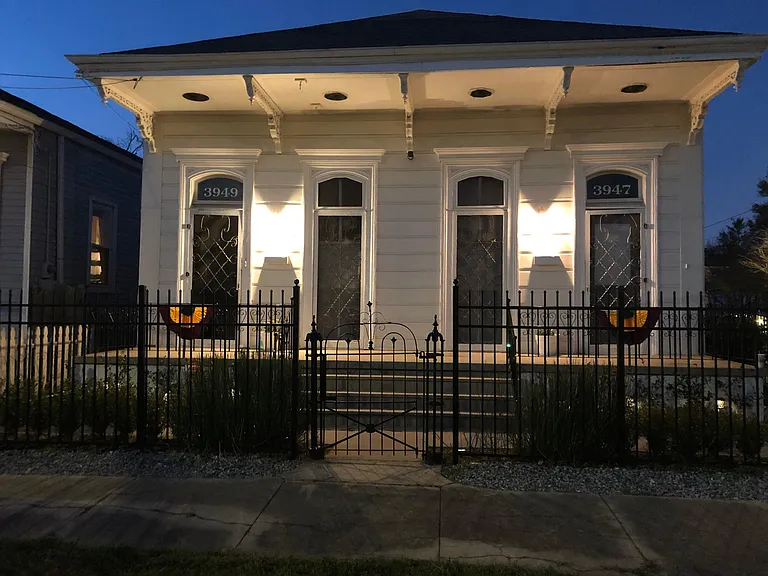 3947 Annunciation St — Photo 3