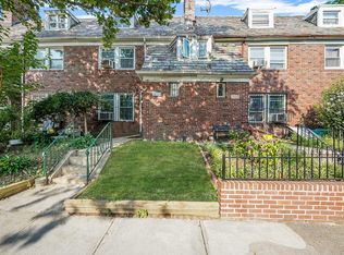 3524 88th St, Jackson Heights, NY 11372