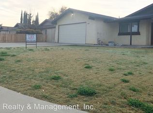 6909 Cedarcrest Ave, Bakersfield, CA 93308