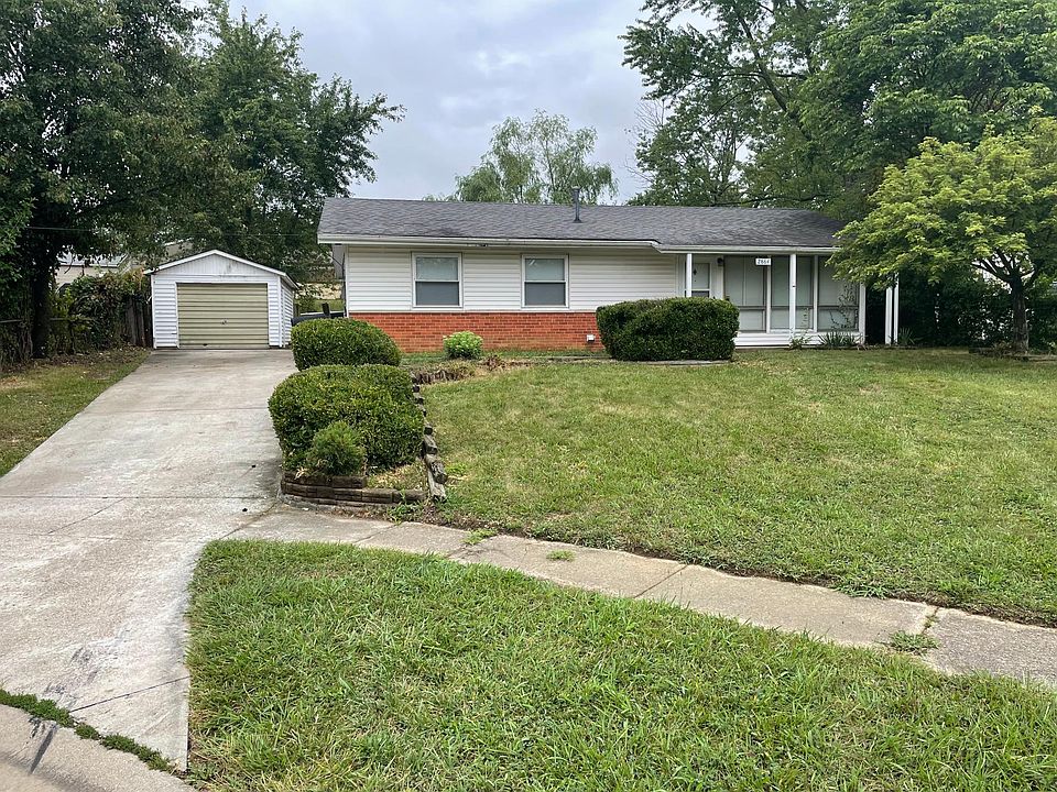 2nd image of 2884 Malibu Ct