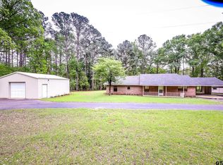 352 Reeves Ln, Jefferson, TX 75657