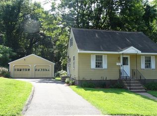 71 S Alton St, Manchester, CT 06040