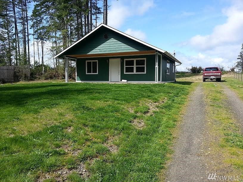 1st image of 170 E Emerald Lake Dr W