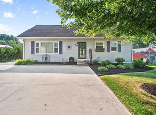 830 N Wayne St, Waterloo, IN 46793