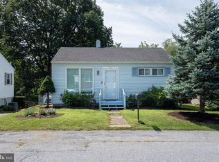 4713 Hillside Rd, Harrisburg, PA 17109