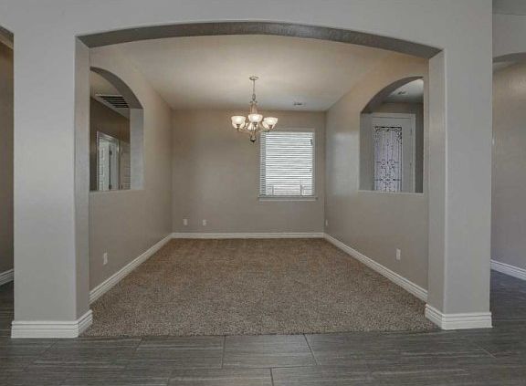 5th image of 740 Carbine Dr