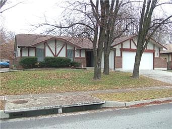 2nd image of 3201 S Crysler Ave
