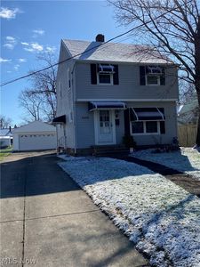 6879 Orchard Blvd, Parma Heights, OH, 44130