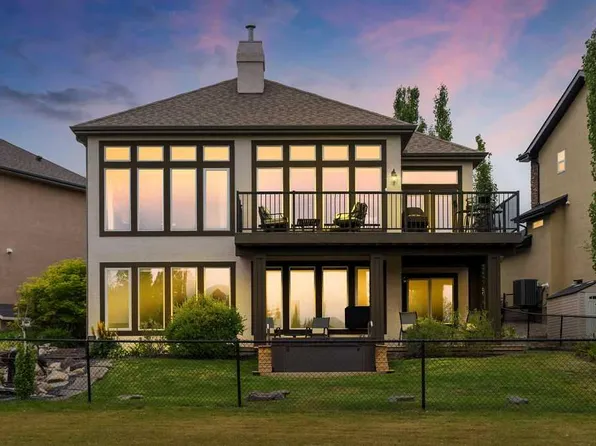 22 S Tuscany Estates Cres NW, Calgary, AB T3L 0B2