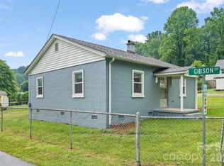 34 Stephens Rd, Waynesville, NC 28786