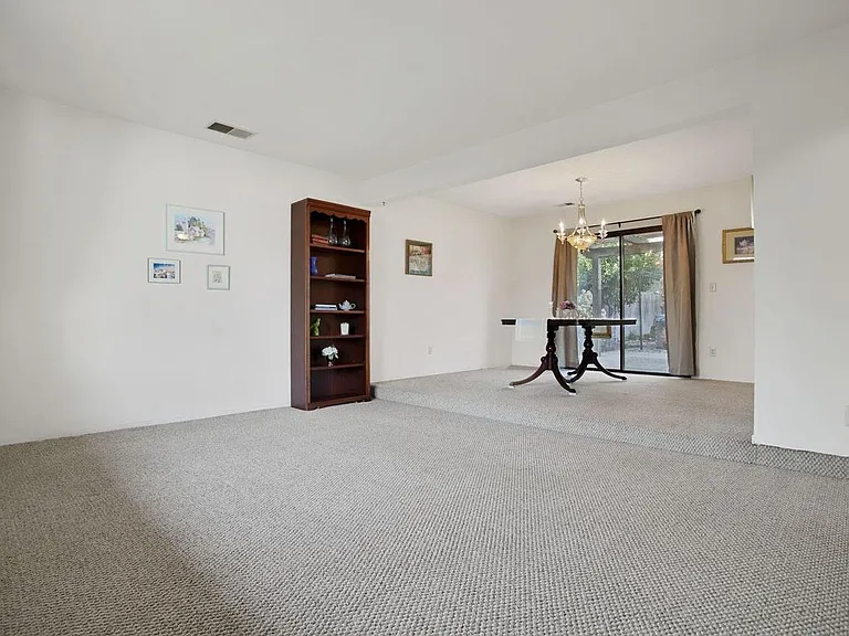 5205 Verdi Way — Photo 12