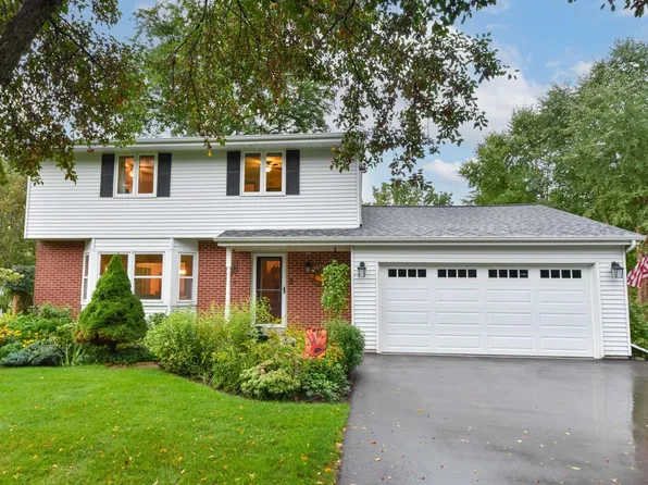 N64W30881 Cindy COURT, Hartland, WI 53029