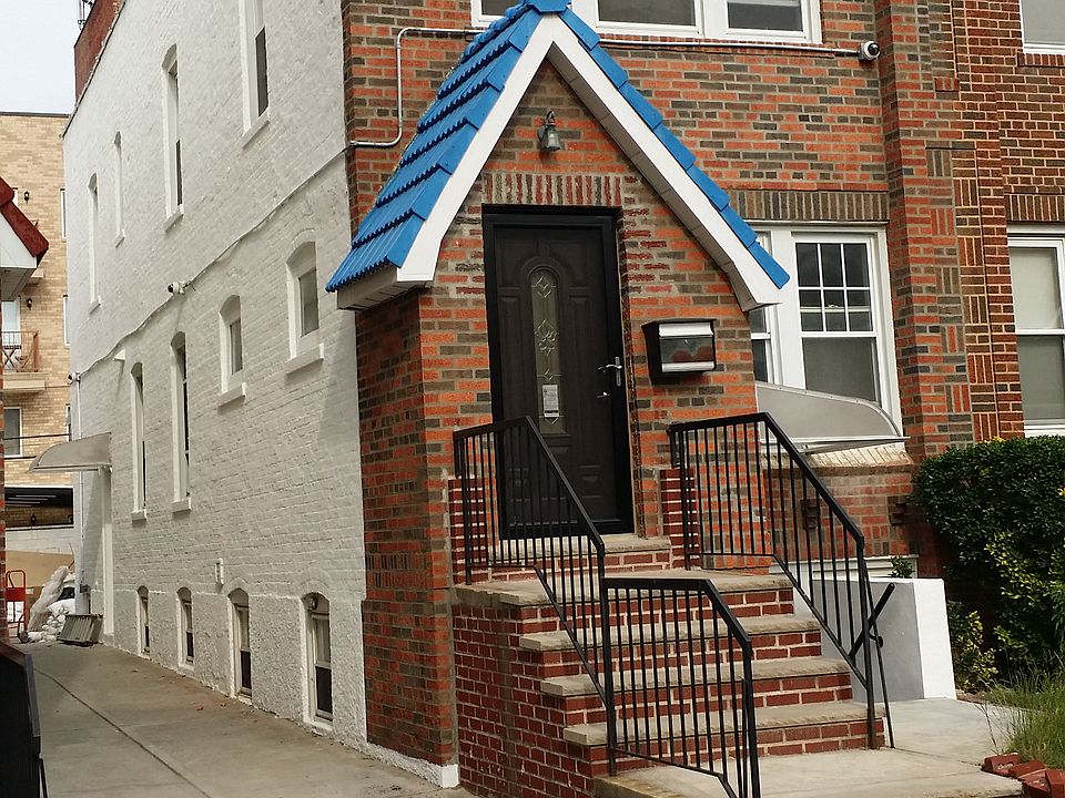 1st image of 1543 E 29th St