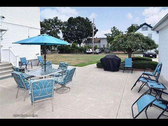 3rd image of 99 Woodward Ave #1