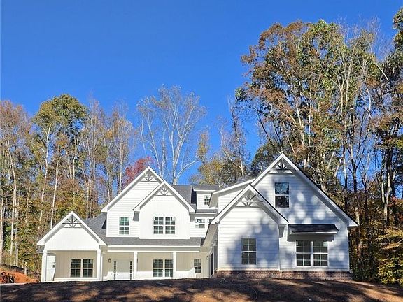 2nd image of 1444 Red Cedar Rd