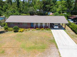 1215 Shawnee Dr, Waycross, GA 31501