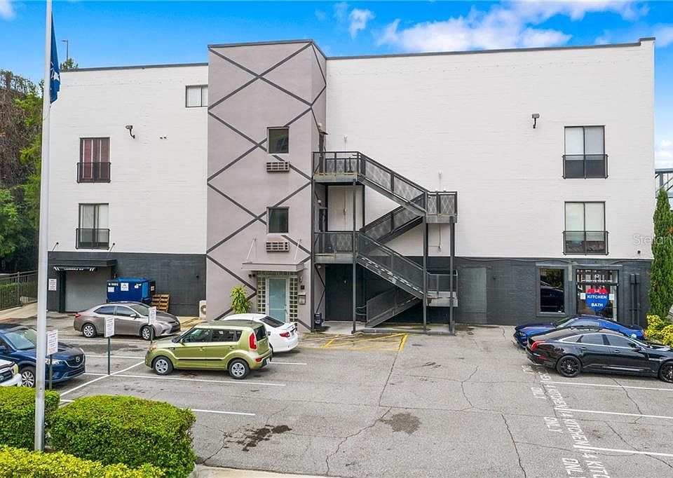 1st image of 62 W Colonial Dr APT 307