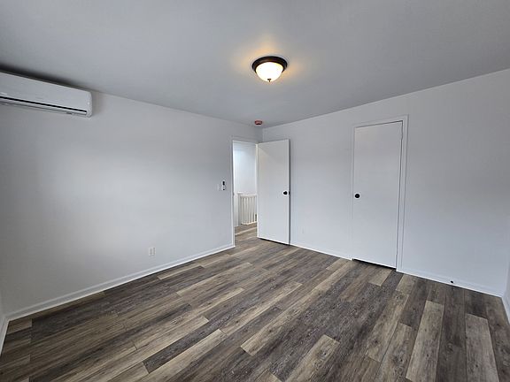 5th image of 21-44 37th St #1