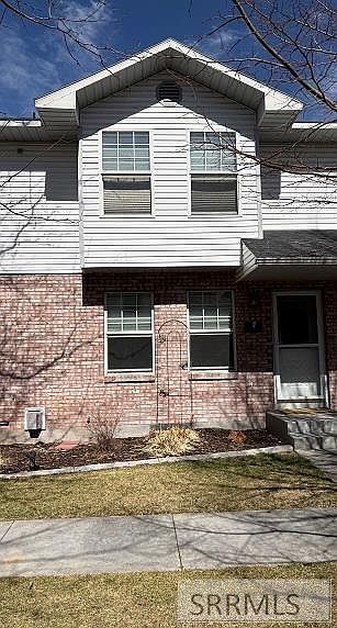 1st image of 2412 S Saint Clair Ave #10