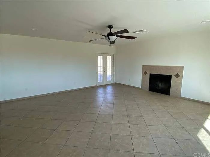5524 Abronia Ave — Photo 4