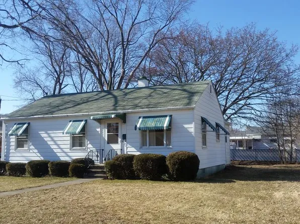 332 W Center St, Elmira, NY 14901