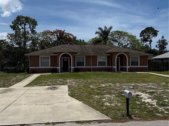 3rd image of 9088 Frank RD