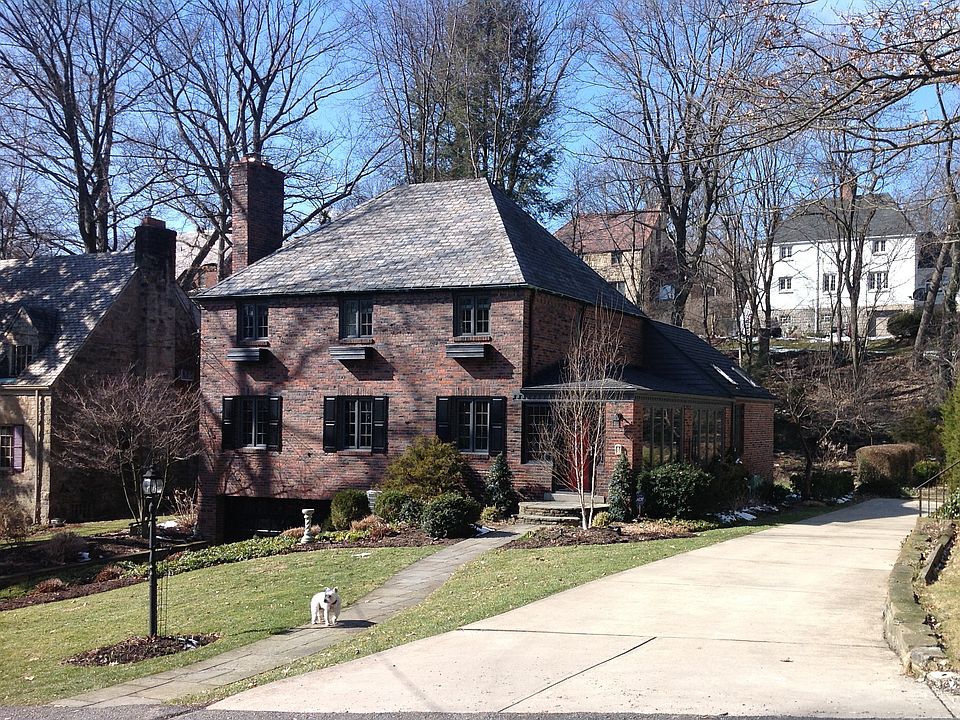 78 Youngwood Road