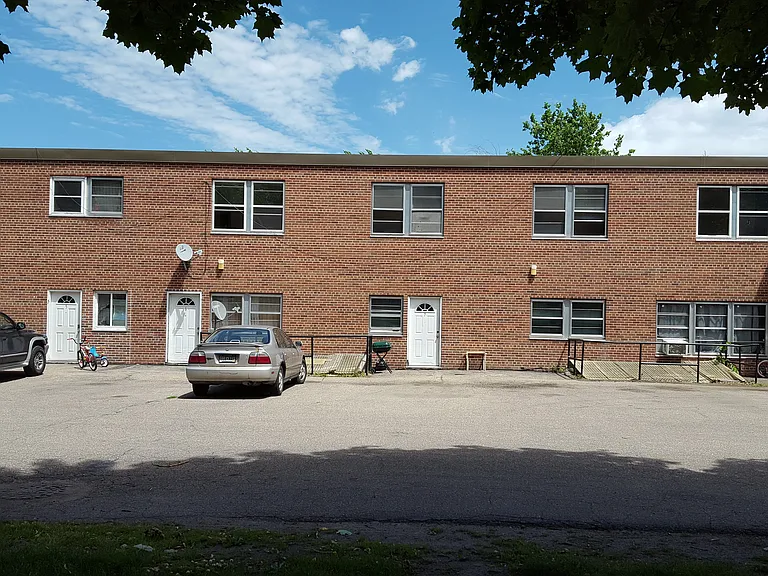445 State Ave — Photo 25