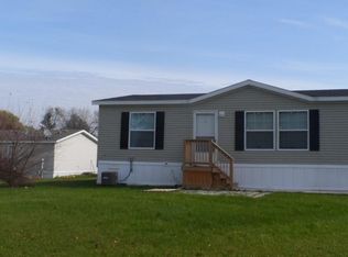 402 Hunters Rill, Oxford, MI 48371
