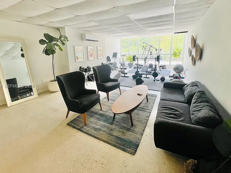 1750 James Ave #5D — Photo 33