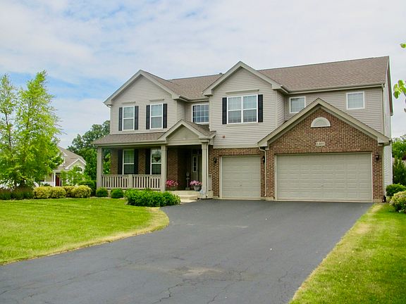 2nd image of 1405 Caribou Ln