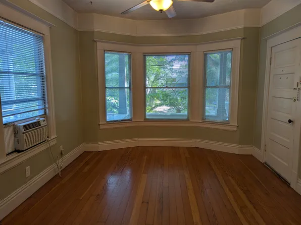 2227 1/2 H St, Sacramento, CA 95814