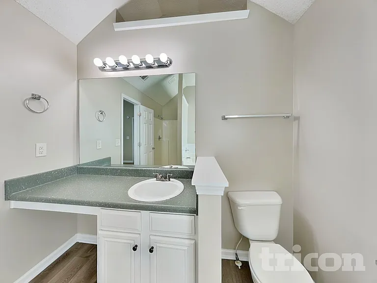 2135 Mulberry Ln — Photo 7
