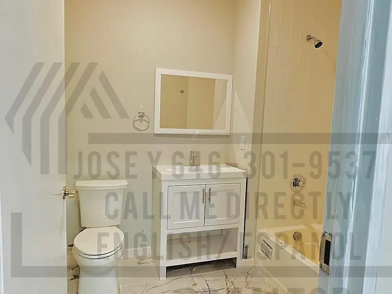 127 16th Ave #123 — Photo 4