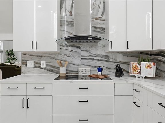 4th image of 30 Anne Rd