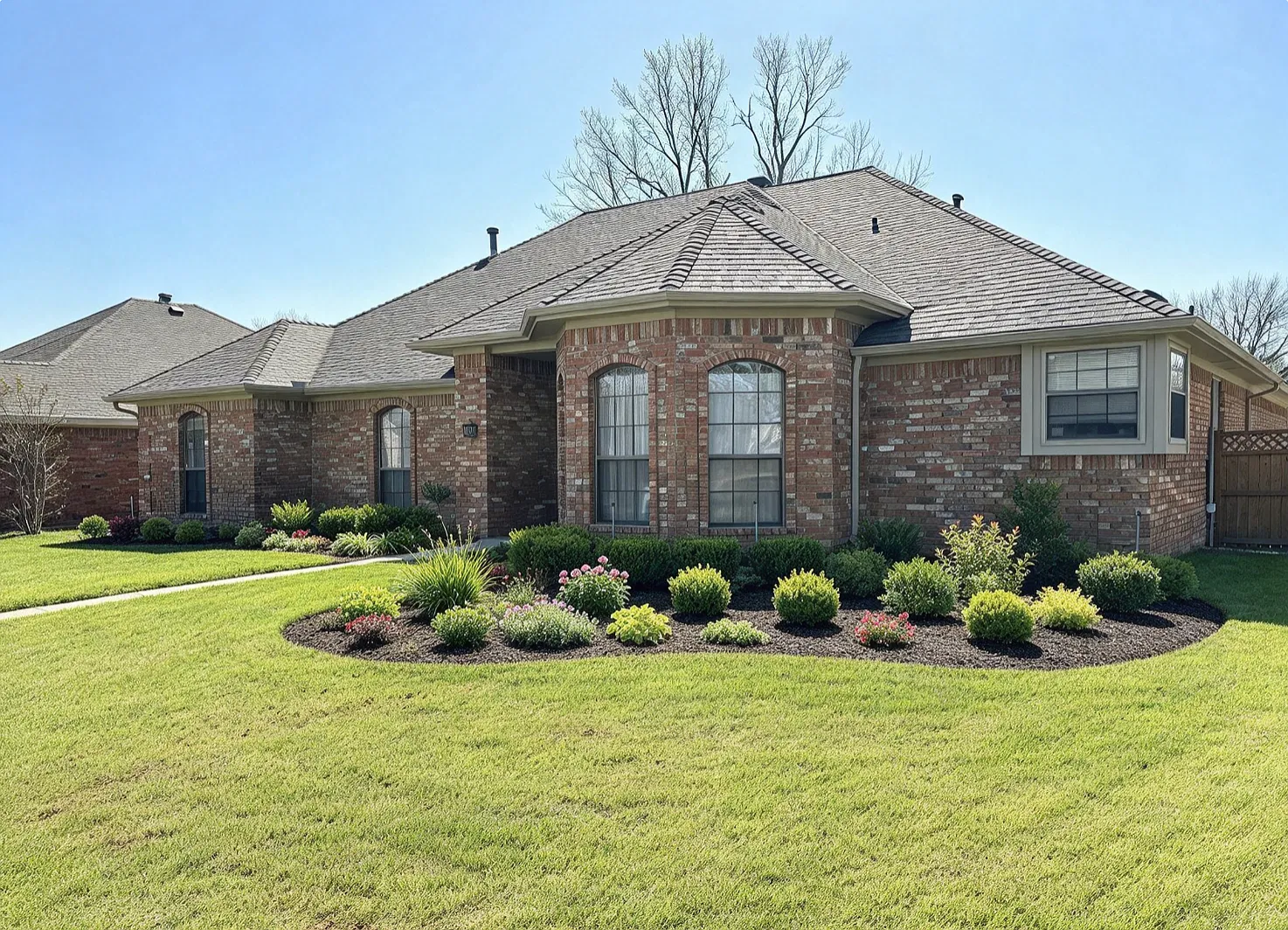 3 bed, 1969 sqft, $2,249 — Photo 2