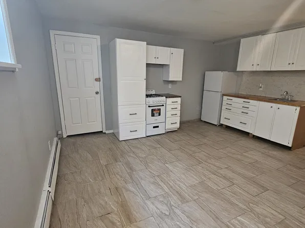 86 Upton St #Ll1, New Britain, CT 06051
