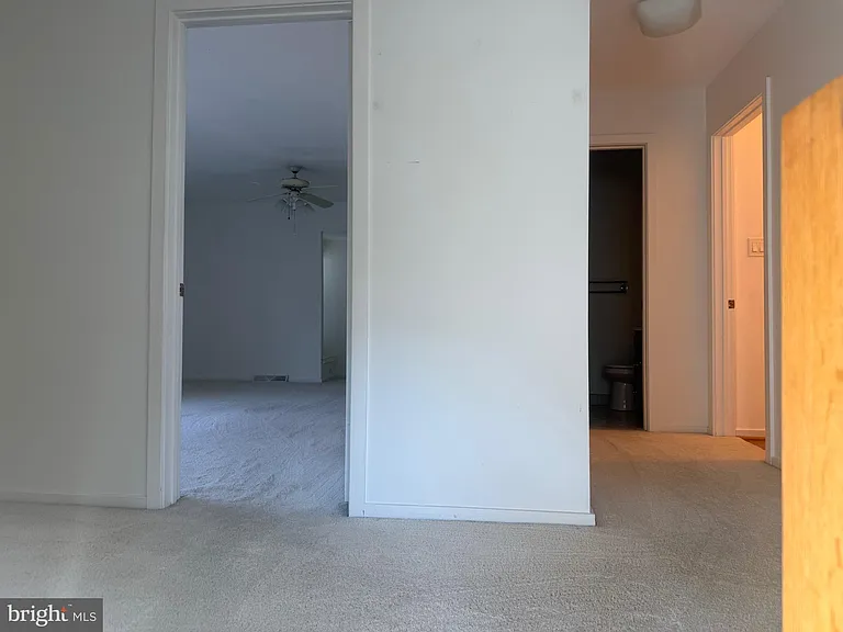 14 Oak Knoll Dr — Photo 26