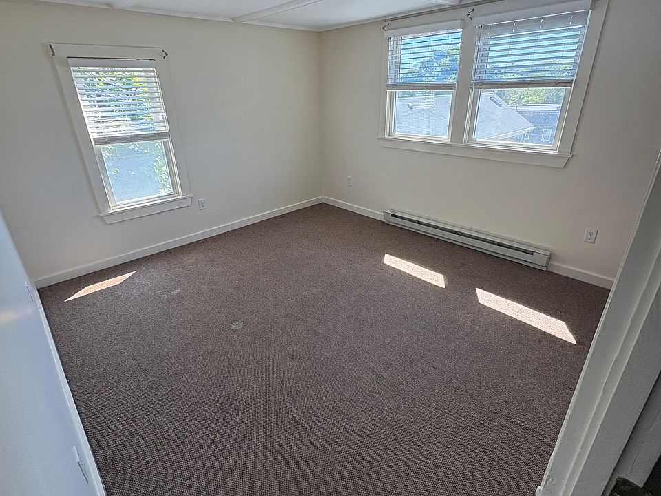 Sunny Bedroom 2