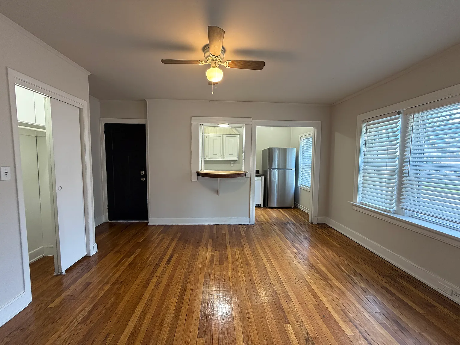The Madlyn Apartments — Photo 1
