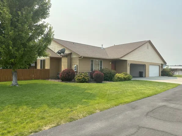 230 S 94th Ave, Yakima, WA 98908