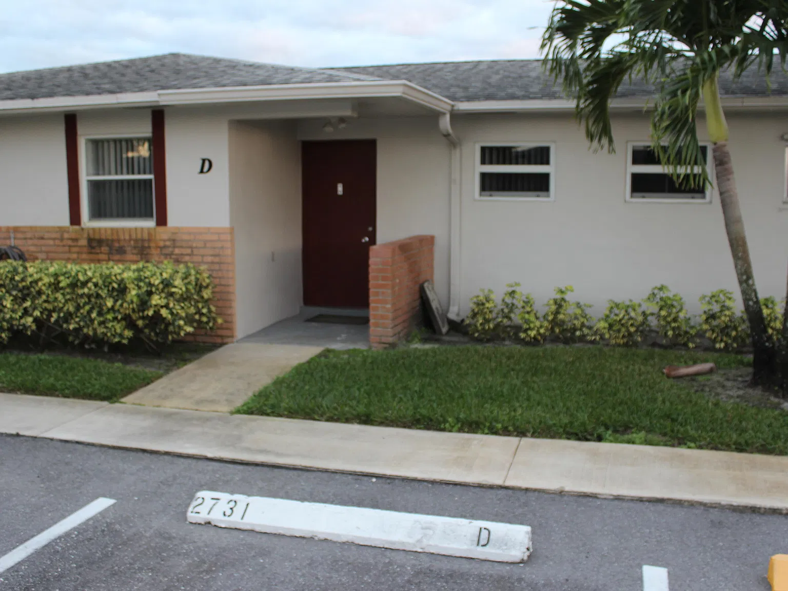 1 bed, 1.5 bath, 662 sqft, $1,490 — Photo 1