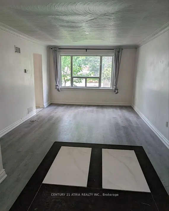 3 bed, $2,895 — Photo 2
