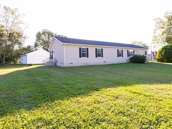 3rd image of 6846 Hunting Creek Rd