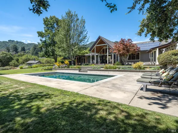 1960 Sobre Vista Road, Sonoma, CA 95476