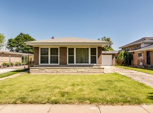 1104 W 98th St, Chicago, IL 60643