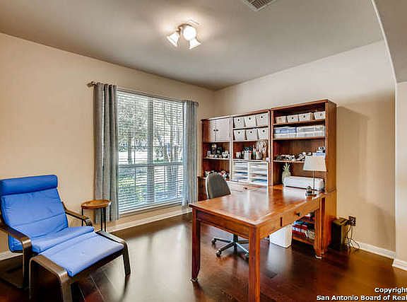 5th image of 3339 Dovetree Ln