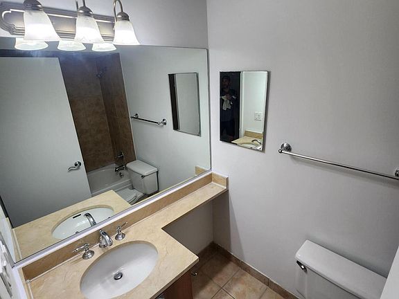 5th image of 1020 Crystal Way #F