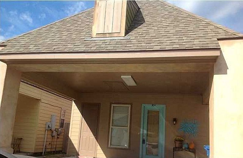 1st image of 304 Floridian Ln
